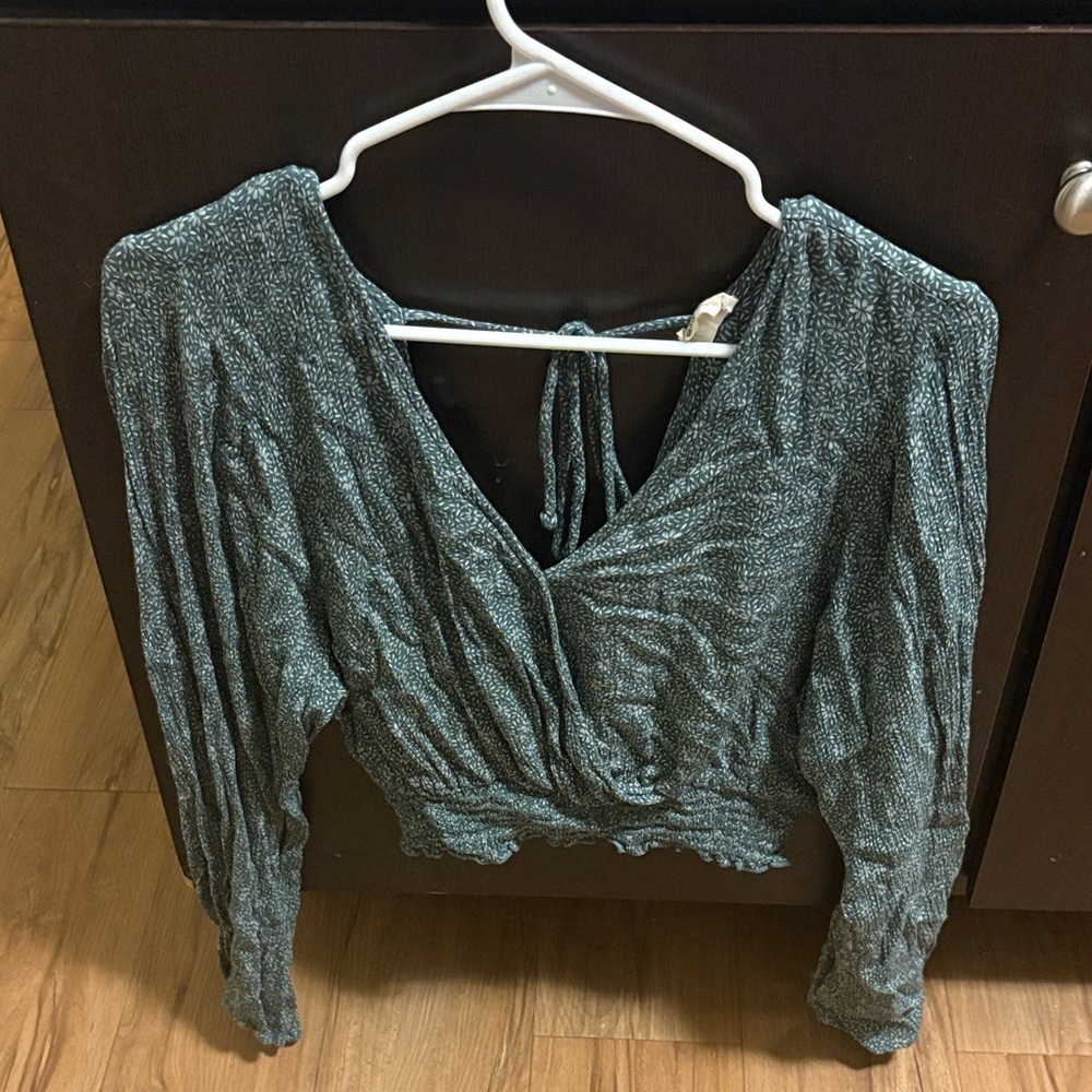 Elegant Green Women's Top